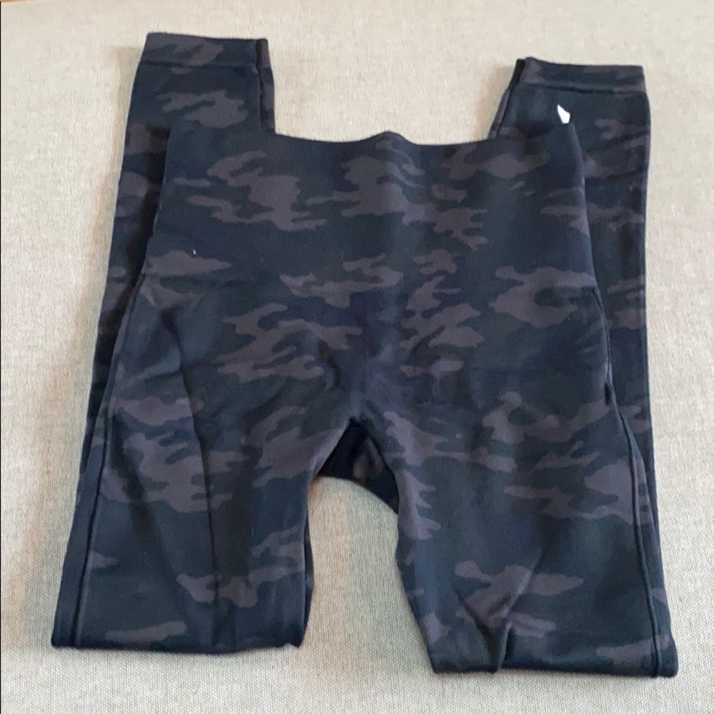 Spanx Look-at-me Leggings